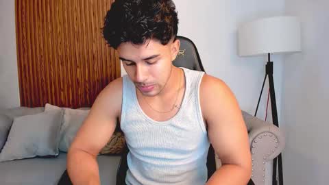 Snapshot of liam_colliins chatting on November 2025 11:54:01 AM Liam Collins online show from November 2025 11:54:01 AM