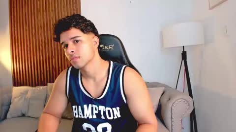 Snapshot of liam_colliins chatting on November 2025 11:54:01 AM Liam Collins online show from November 2025 11:54:01 AM