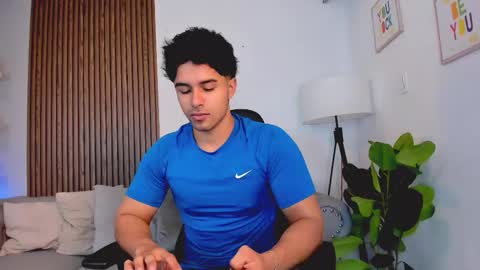 Snapshot of liam_colliins chatting on November 2025 11:54:01 AM Liam Collins online show from November 2025 11:54:01 AM