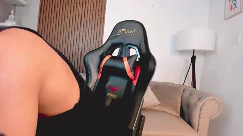 Snapshot of liam_colliins chatting on November 2025 11:51:02 AM Liam Collins online show from November 2025 11:51:02 AM