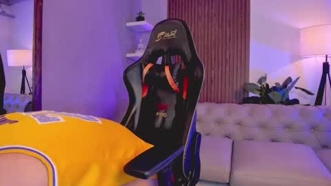 Snapshot of liam_colliins chatting on December 2025 11:49:02 AM Liam Collins online show from December 2025 11:49:02 AM