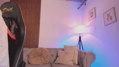 Snapshot of liam_colliins chatting on February 2026 11:59:01 AM Liam Collins online show from February 2026 11:59:01 AM