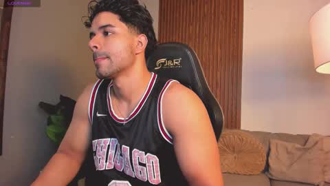 Snapshot of liam_colliins chatting on March 2026 12:00:01 PM Liam Collins online show from March 2026 12:00:01 PM