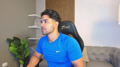 Snapshot of liam_colliins chatting on April 2026 11:50:02 AM Liam Collins online show from April 2026 11:50:02 AM