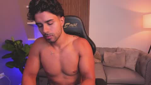 Snapshot of liam_colliins chatting on April 2026 11:56:01 AM Liam Collins online show from April 2026 11:56:01 AM