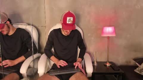 Liam online show from June 2026 06:54:01 PM