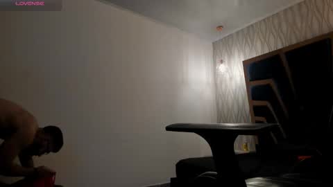 LIAM KLEIN online show from January 2026 11:12:01 AM