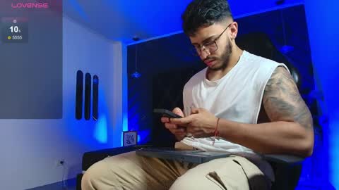 LIAM KLEIN online show from April 2026 02:47:01 PM