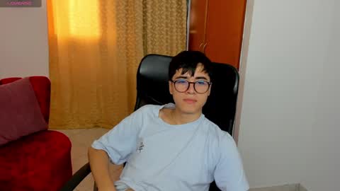 Snapshot of liam_orion chatting on February 2025 09:58:02 PM LIAM online show from February 2025 09:58:02 PM