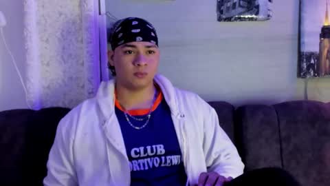 liam online show from December 2025 12:25:02 PM