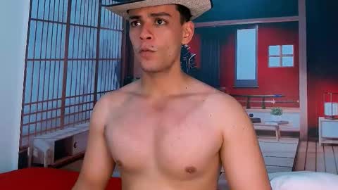 Liam Rosetti online show from November 2025 03:23:02 AM