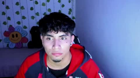 Snapshot of liam_ruiz_ chatting on January 2025 02:43:02 AM Liam online show from January 2025 02:43:02 AM