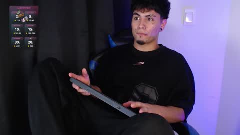 Snapshot of liam_ruiz_ chatting on December 2025 03:55:02 AM Liam online show from December 2025 03:55:02 AM