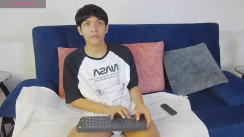 Liam online show from November 2025 12:05:02 PM