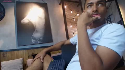 Snapshot of liambyrne chatting on February 2025 09:04:02 PM Liam Byrne online show from February 2025 09:04:02 PM