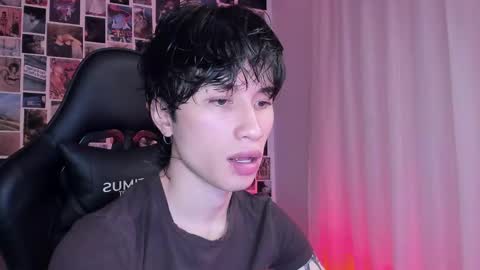 Snapshot of liamelf chatting on February 2025 05:05:01 AM Liam online show from February 2025 05:05:01 AM