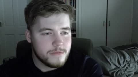 Liam Fox online show from October 2025 01:25:01 AM