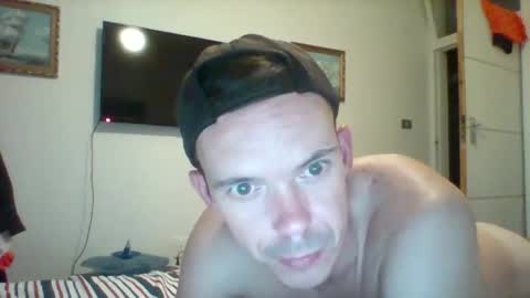 Snapshot of liamrosezn chatting on January 2026 08:13:02 PM LiamRose online show from January 2026 08:13:02 PM