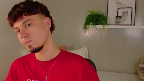 Liam Thunder online show from October 2025 07:33:02 PM