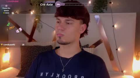 Liam Thunder online show from November 2025 02:58:01 AM