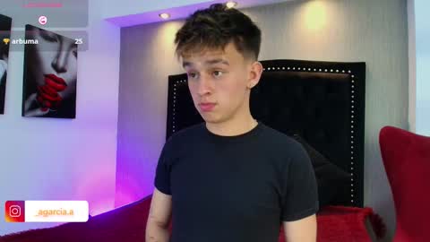 Snapshot of liamwild20 chatting on November 2025 03:43:02 AM liam online show from November 2025 03:43:02 AM