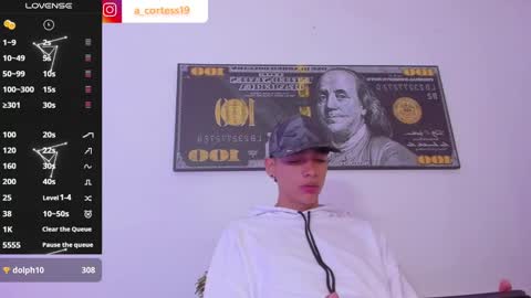 Snapshot of lian_23_ chatting on December 2024 12:41:01 PM online show from December 2024 12:41:01 PM