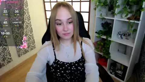 Snapshot of liana_bright chatting on February 2025 12:54:01 AM Liana online show from February 2025 12:54:01 AM