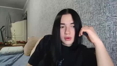 liana_diva online show from December 2025 02:14:02 PM