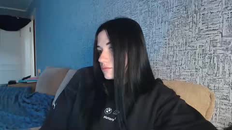 liana_diva online show from April 2026 01:33:02 PM