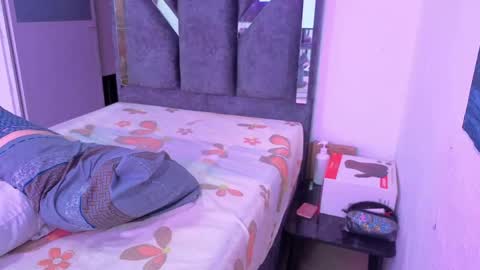 liana_hott online show from April 2026 12:14:02 PM