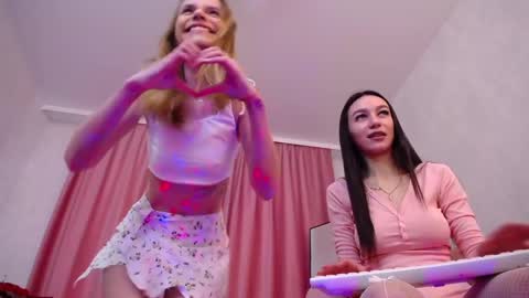 Snapshot of liana_meow246 chatting on March 2026 07:09:02 AM Liana online show from March 2026 07:09:02 AM