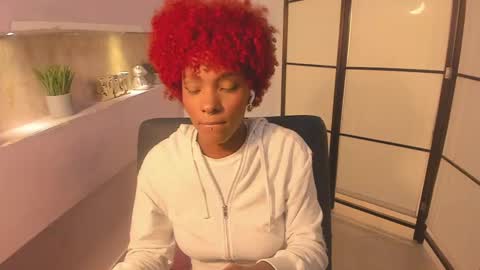 LiannaDixon online show from January 2025 07:07:01 PM