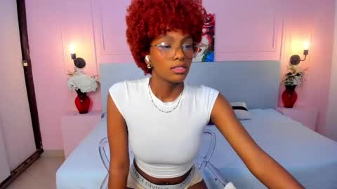 LiannaDixon online show from January 2025 05:46:01 PM