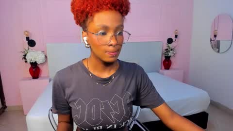 LiannaDixon online show from February 2025 12:14:02 PM