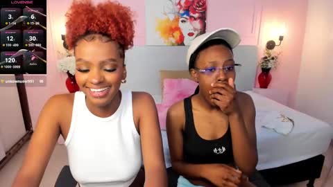 LiannaDixon online show from February 2025 01:11:02 PM