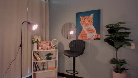 Lia online show from March 2026 02:34:01 PM