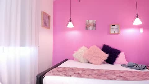 Snapshot of liapinket chatting on March 2026 12:05:03 PM liapinket online show from March 2026 12:05:03 PM