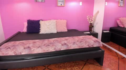 Snapshot of liapinket chatting on April 2026 12:03:02 PM liapinket online show from April 2026 12:03:02 PM