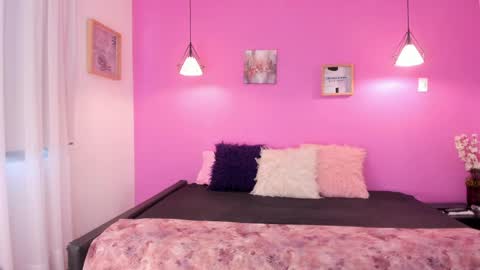 Snapshot of liapinket chatting on April 2026 12:02:01 PM liapinket online show from April 2026 12:02:01 PM