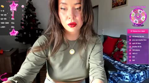 LiaQuinn online show from January 2025 11:48:01 AM