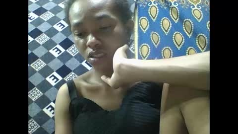 liaraisha online show from November 2025 06:41:04 PM