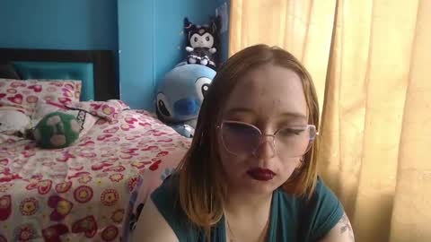 Lia Roberts online show from March 2025 03:48:02 PM