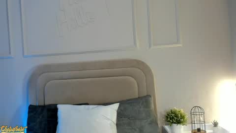 Snapshot of liastarkk chatting on April 2026 11:44:01 AM liastarkk online show from April 2026 11:44:01 AM