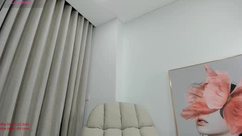 Snapshot of liavee chatting on March 2025 01:42:01 PM Lia online show from March 2025 01:42:01 PM