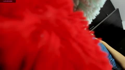 Lia online show from February 2025 11:38:02 AM