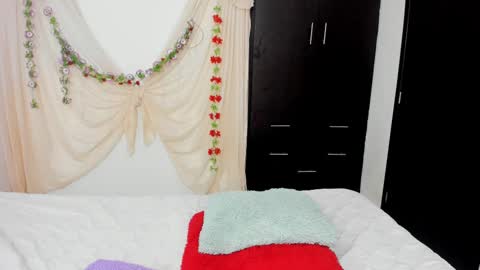 Lia online show from February 2025 02:54:02 PM