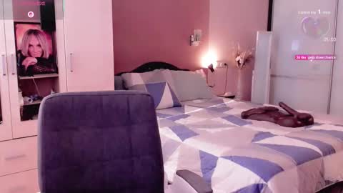 Snapshot of libby_nora chatting on September 2025 11:15:01 AM Libby online show from September 2025 11:15:01 AM