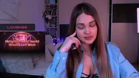 libra_mia online show from March 2026 11:57:01 AM