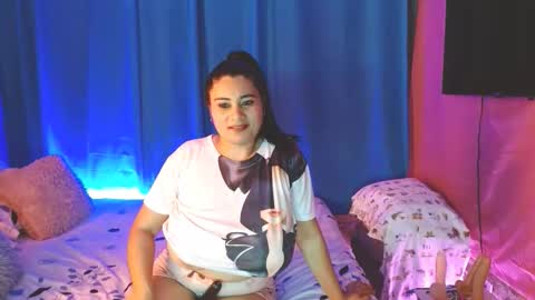 Snapshot of licy_klein chatting on December 2025 06:37:02 PM Isa online show from December 2025 06:37:02 PM