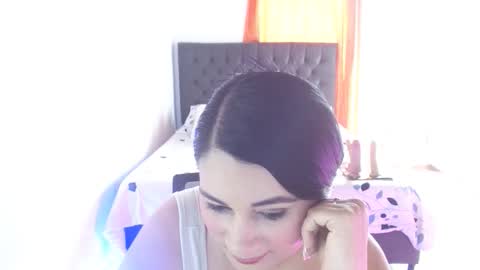 Snapshot of licy_klein chatting on June 2026 08:53:02 PM Isa online show from June 2026 08:53:02 PM